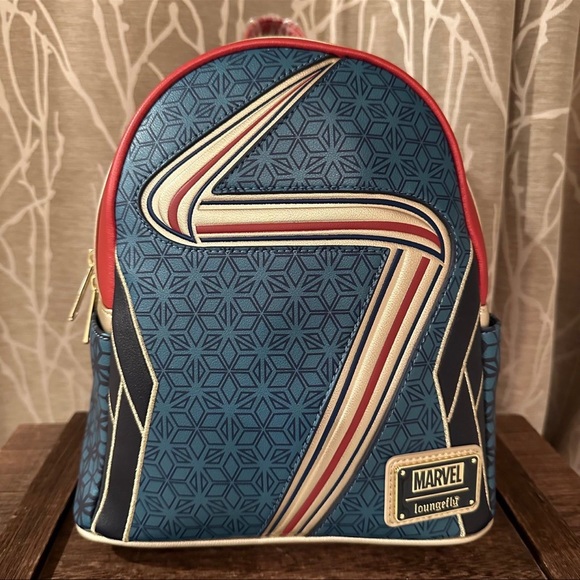 DISNEY DISNEYLAND MARVEL LOUNGEFLY BACKPACK MS MISS CAPTAIN MARVEL NEW HTF - Picture 5 of 7